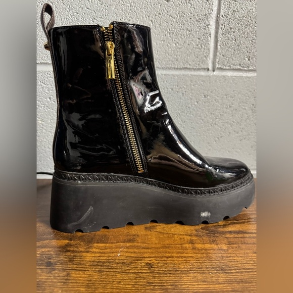 MICHAEL KORS Geller Patent Leather Rubber Wedge‎ Booties  black Size 7M - Picture 7 of 12